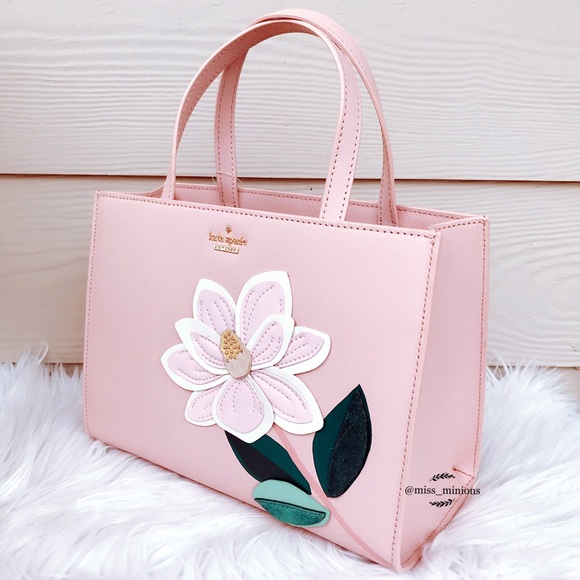 🌸Kate Spade Swamped Magnolia Sam Bag🌸 - Picture 6 of 8